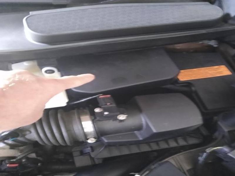 Fuse blown Power door locks inop on 20142018 Ford Transit Connect